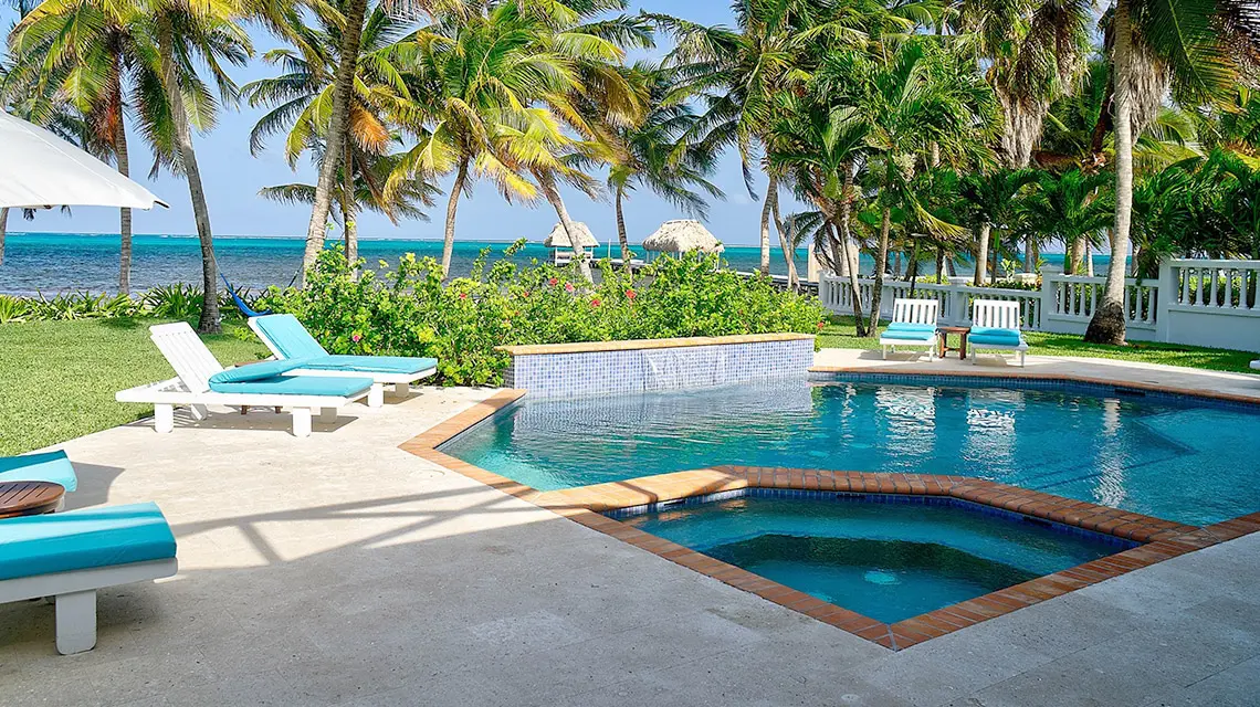 Private pool at Casa Azul in Victoria House Resort and Spa, Belize